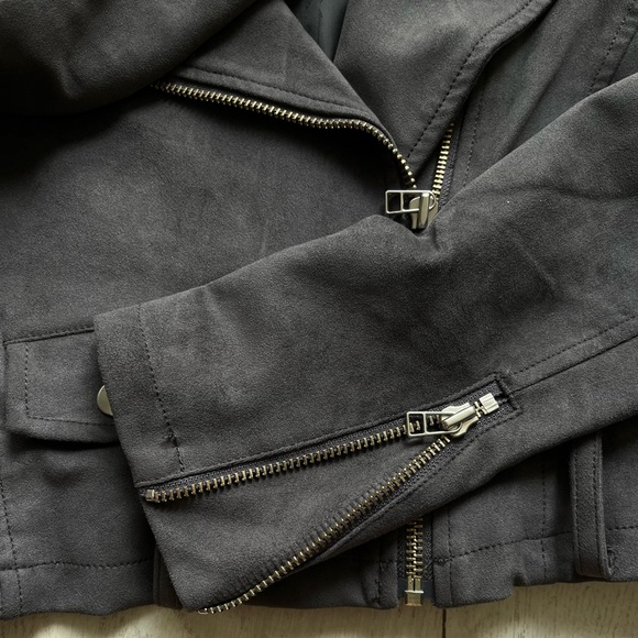 Aritzia Talula Morton Jacket - Picture 4 of 4